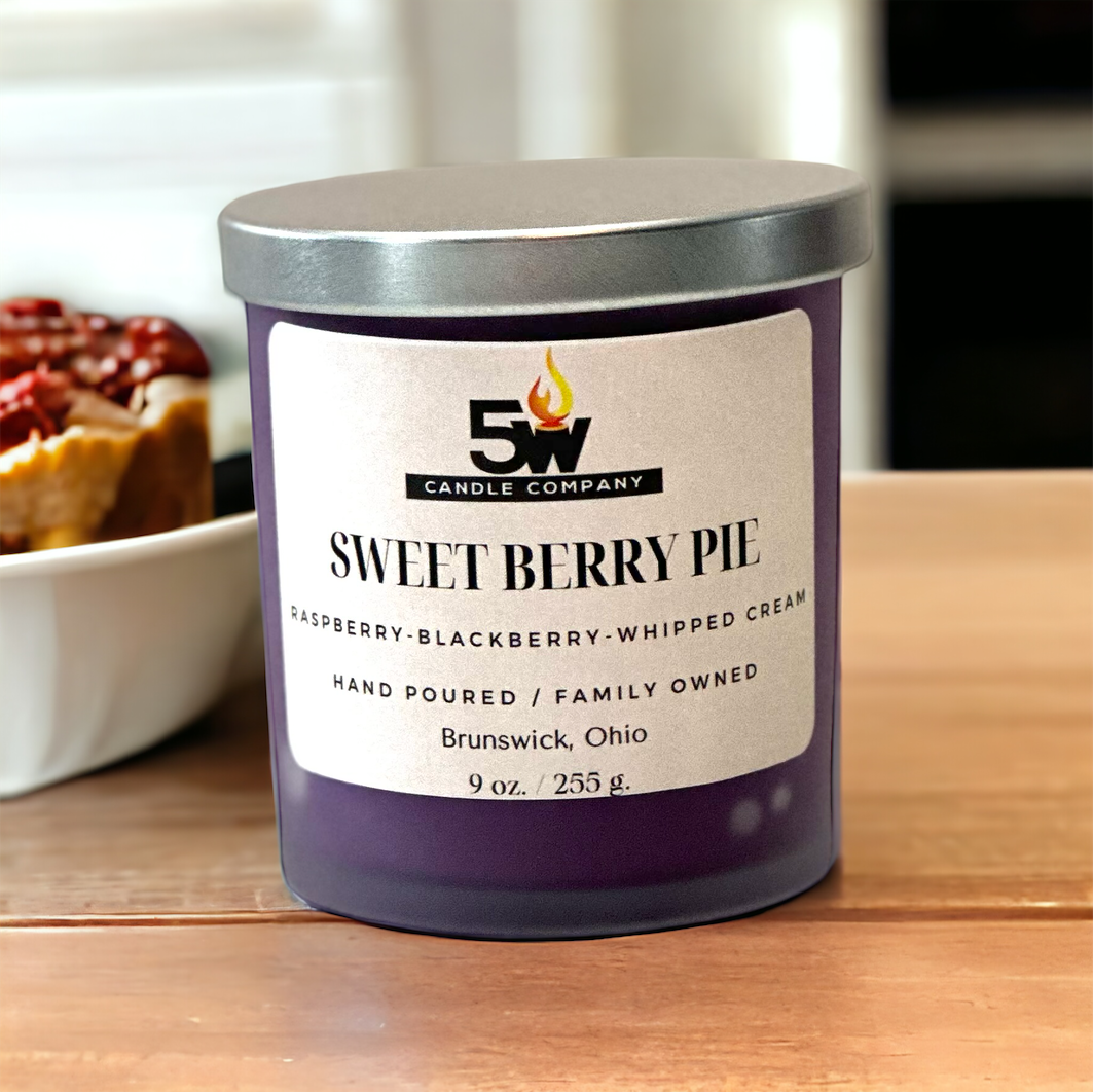 Sweet berry pie 9 ounce candle