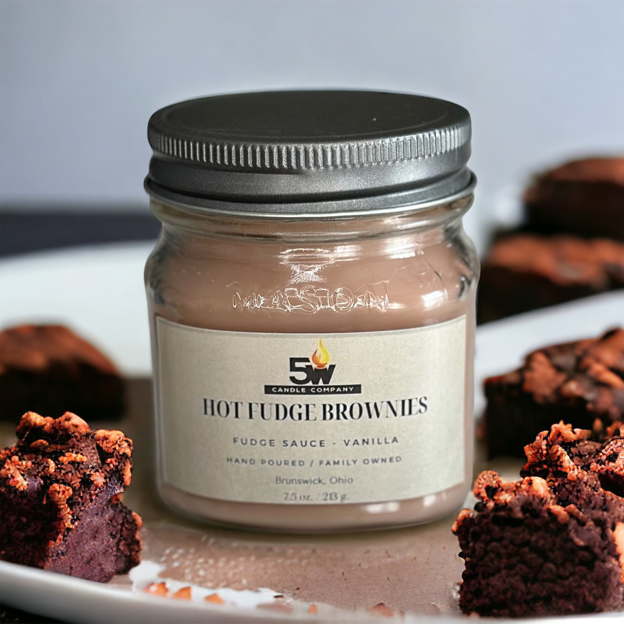 Hot fudge brownies 7.5 ounce candle