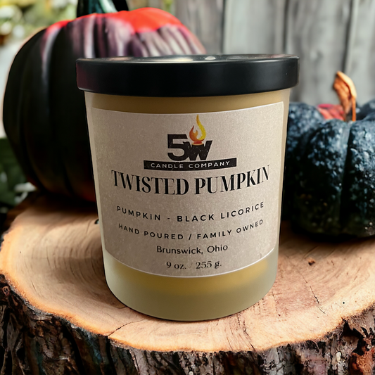 Twisted pumpkin 9 ounce candle